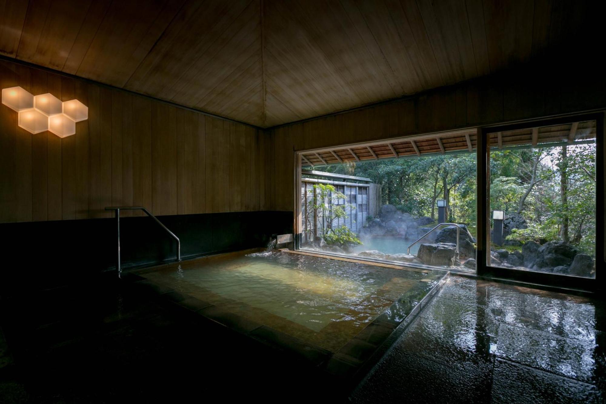 Unzen Hanzuiryo By Onko Chishin Luaran gambar