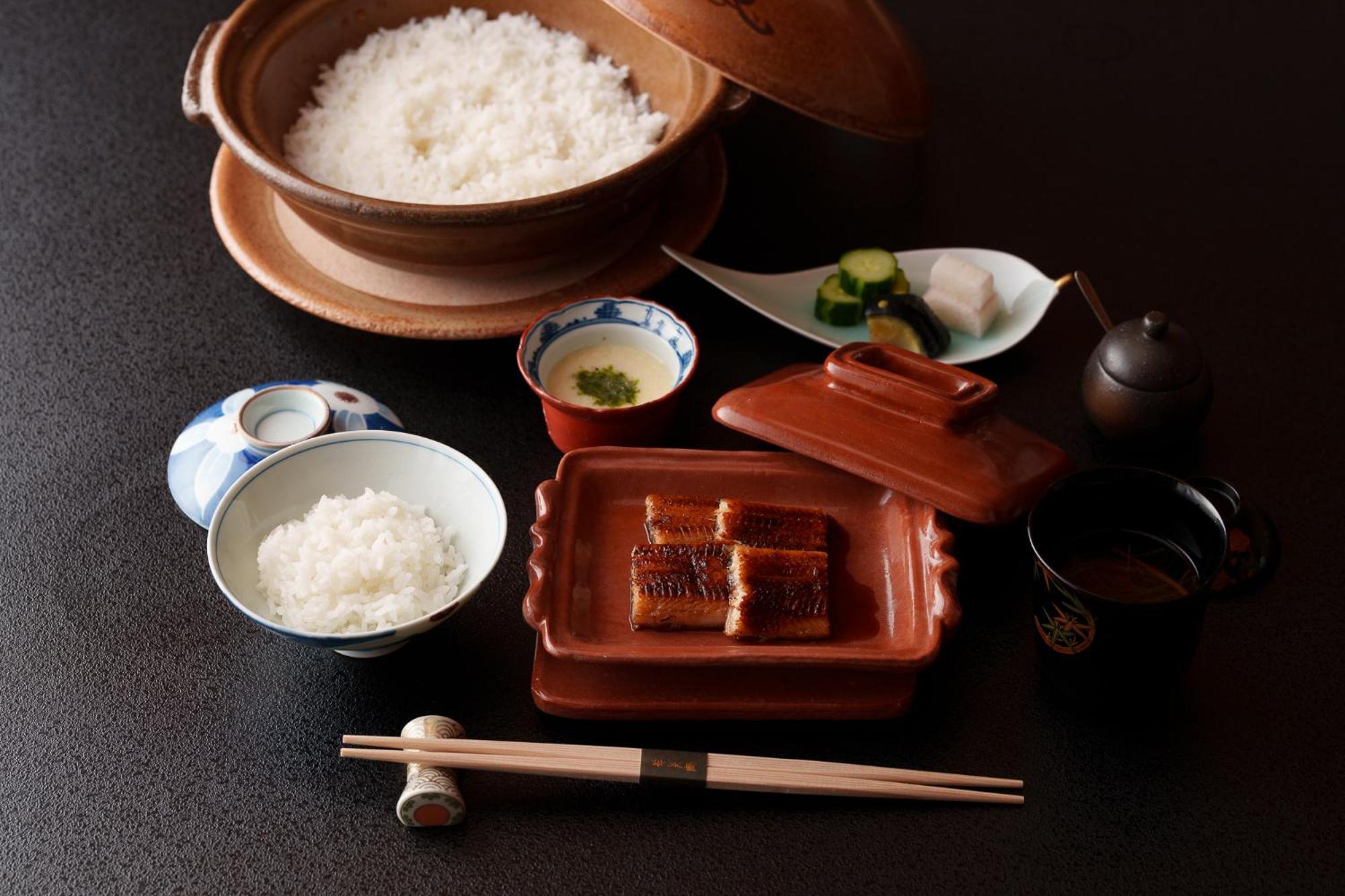 Unzen Hanzuiryo By Onko Chishin Luaran gambar