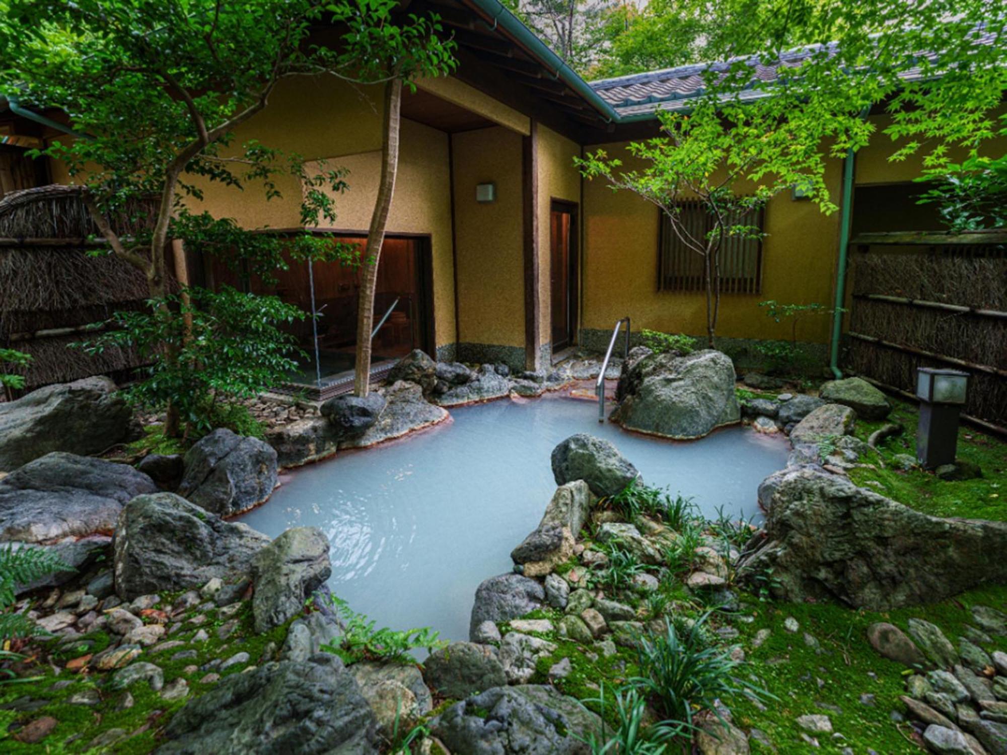 Unzen Hanzuiryo By Onko Chishin Luaran gambar